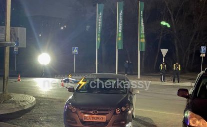У Черкасах водій на смерть збив пішохода