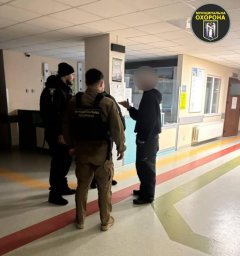 П&rsquo;яний дебош у 12-й клінічній лікарні Києва: пацієнтів заспокоювали муніципали