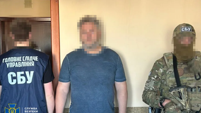 Депутат Волинської облради переправляв чоловіків за кордон під виглядом «волонтерів»