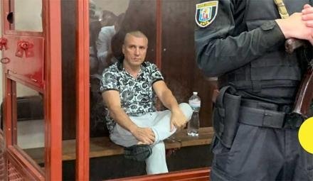 Одеського воєнкома судитимуть за відмивання 140 млн грн та ухилення від служби