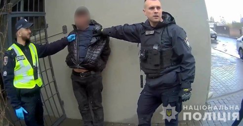 У Вінниці затримали водія, який тікаючи від поліції збив патрульного та вчинив ДТП