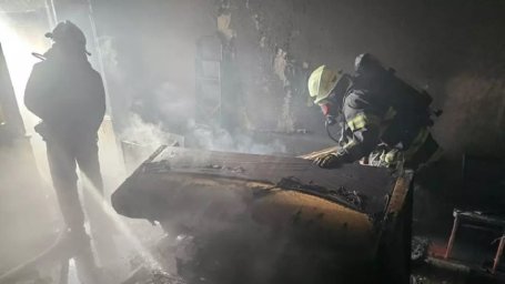 У Кам'янському загасили пожежу в квартирі багатоповерхівки