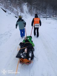 У горах під час катання на лижах травмував ногу 19-річний ужгородець