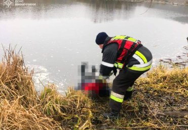 У водоймі на околиці Вінниці знайшли тіло чоловіка У водоймі на околиці Вінниці знайшли тіло чоловіка