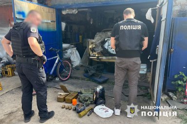 У Києві судитимуть групу зловмисників за збут зброї та вибухівки