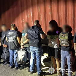 Хабарі на понад 4 мільйони: на Вінниччині та ще в 8 областях викрили масштабні корупційні схеми