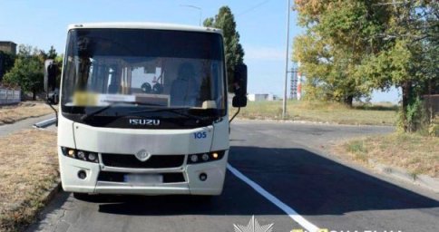 Конфлікт між водіями маршруток у Києві закінчився вибухом гранати