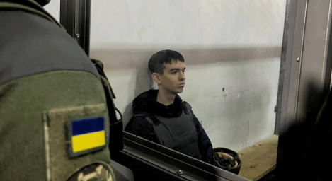 Суд у справі Фаріон: підозрюваний прибув у бронежилеті з охороною