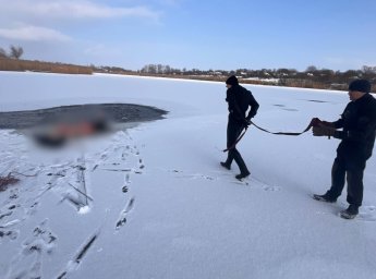 На Полтавщині у річці виявили тіло рибалки, який провалився під кригу