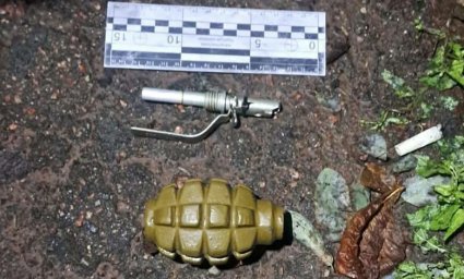 У Чернігові затримали чоловіка, який погрожував гранатою колишній дружині та поліції