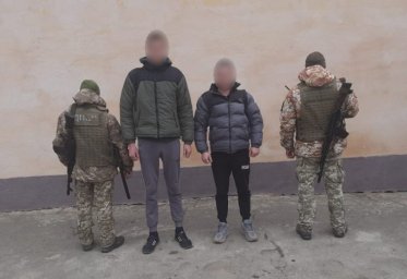 Прикордонники запобігли незаконному перетину кордону залізницею