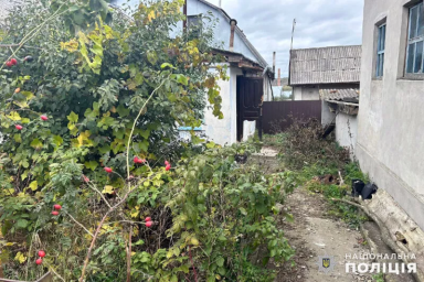 На Хмельниччині чоловік до смерті побив товариша під час застілля
