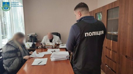 На Сумщині викрито члена ВЛК, який вимагав хабар у призовника за направлення на додаткові обстеження