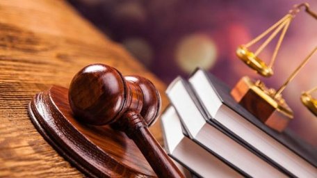У Рівному 68-річного чоловіка судитимуть за вбивство знайомого. Потерпілий помер від масивної кровов