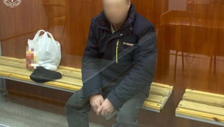 На Харківщині сина взяли під варту за смертельне побиття матері