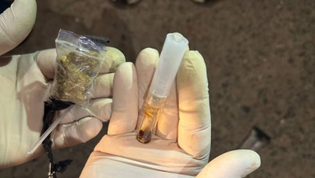 Львівська поліція затримала трьох наркозбувачів: серед них був неповнолітній